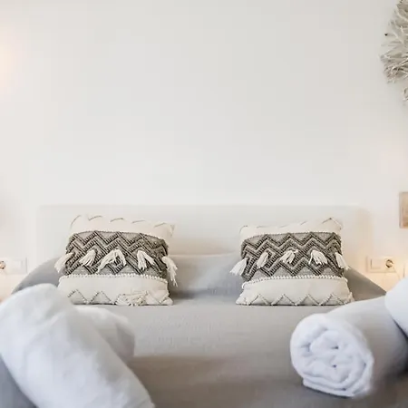 Con Aire Acondicionado Y Gran Piscina! Cala Santandria (Menorca)