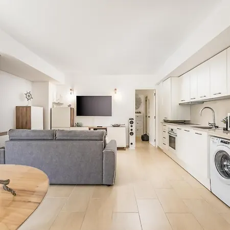 Apartamento Con Aire Acondicionado Y Gran Piscina Cala Santandria (Menorca)