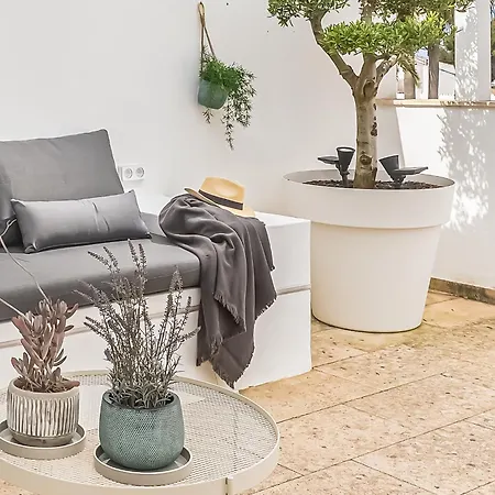 Con Aire Acondicionado Y Gran Piscina Apartamento *