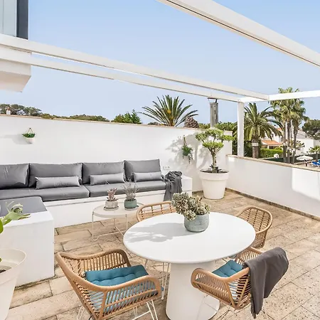 Con Aire Acondicionado Y Gran Piscina! *